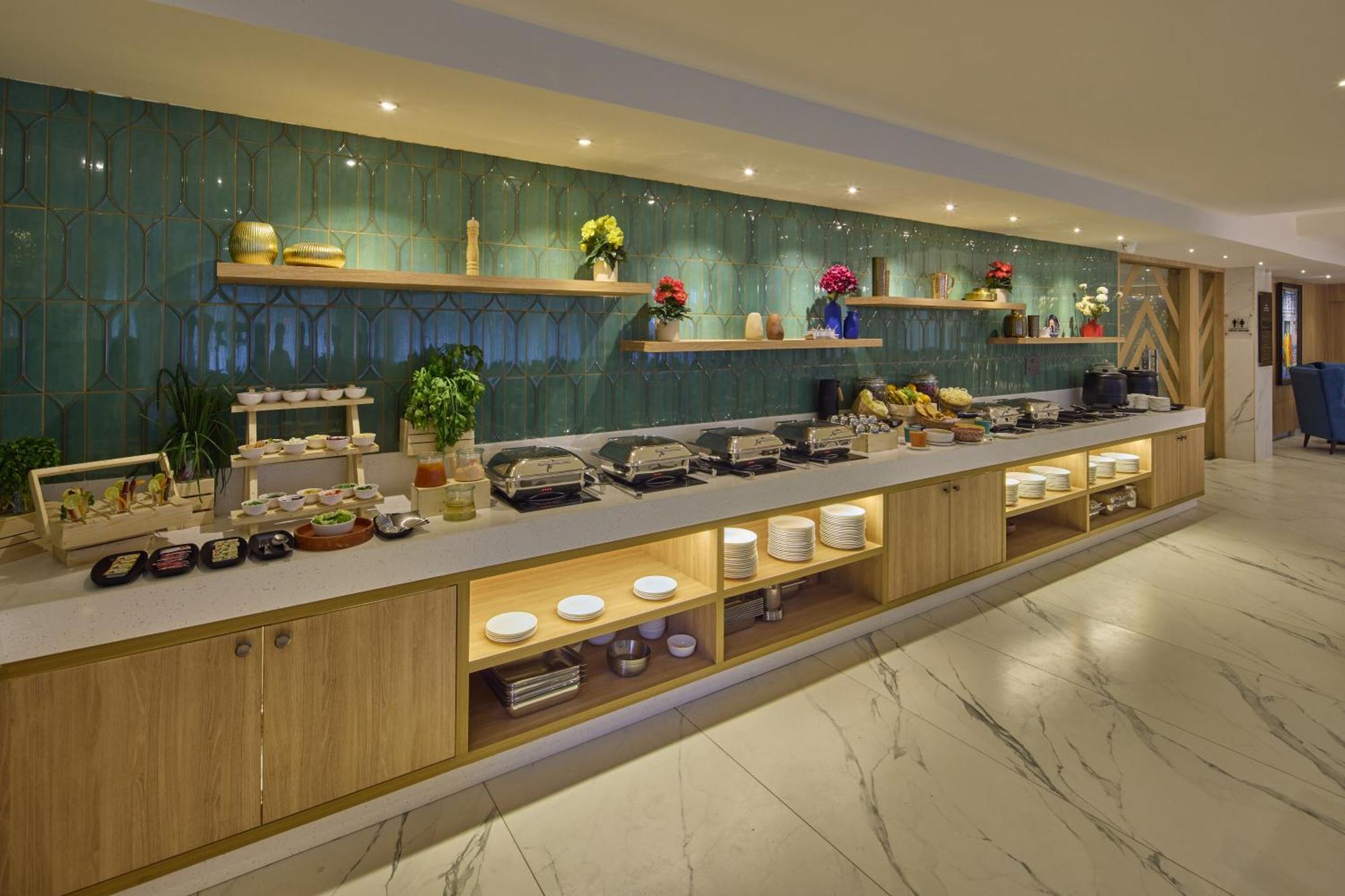 Grand Continent Hebbal A Sarovar Portico Affiliate Hotel Bengaluru Zewnętrze zdjęcie