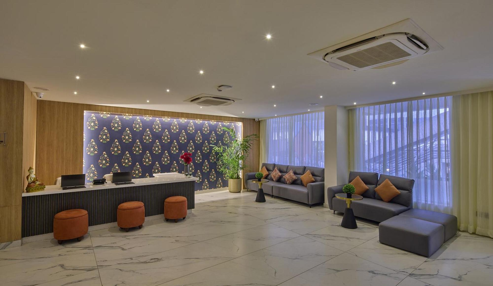 Grand Continent Hebbal A Sarovar Portico Affiliate Hotel Bengaluru Zewnętrze zdjęcie