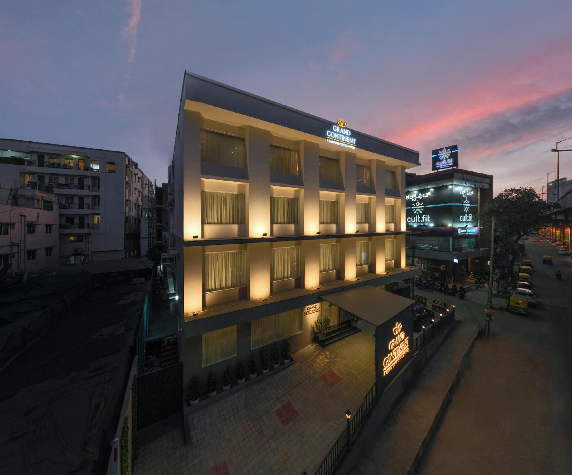 Grand Continent Hebbal A Sarovar Portico Affiliate Hotel Bengaluru Zewnętrze zdjęcie