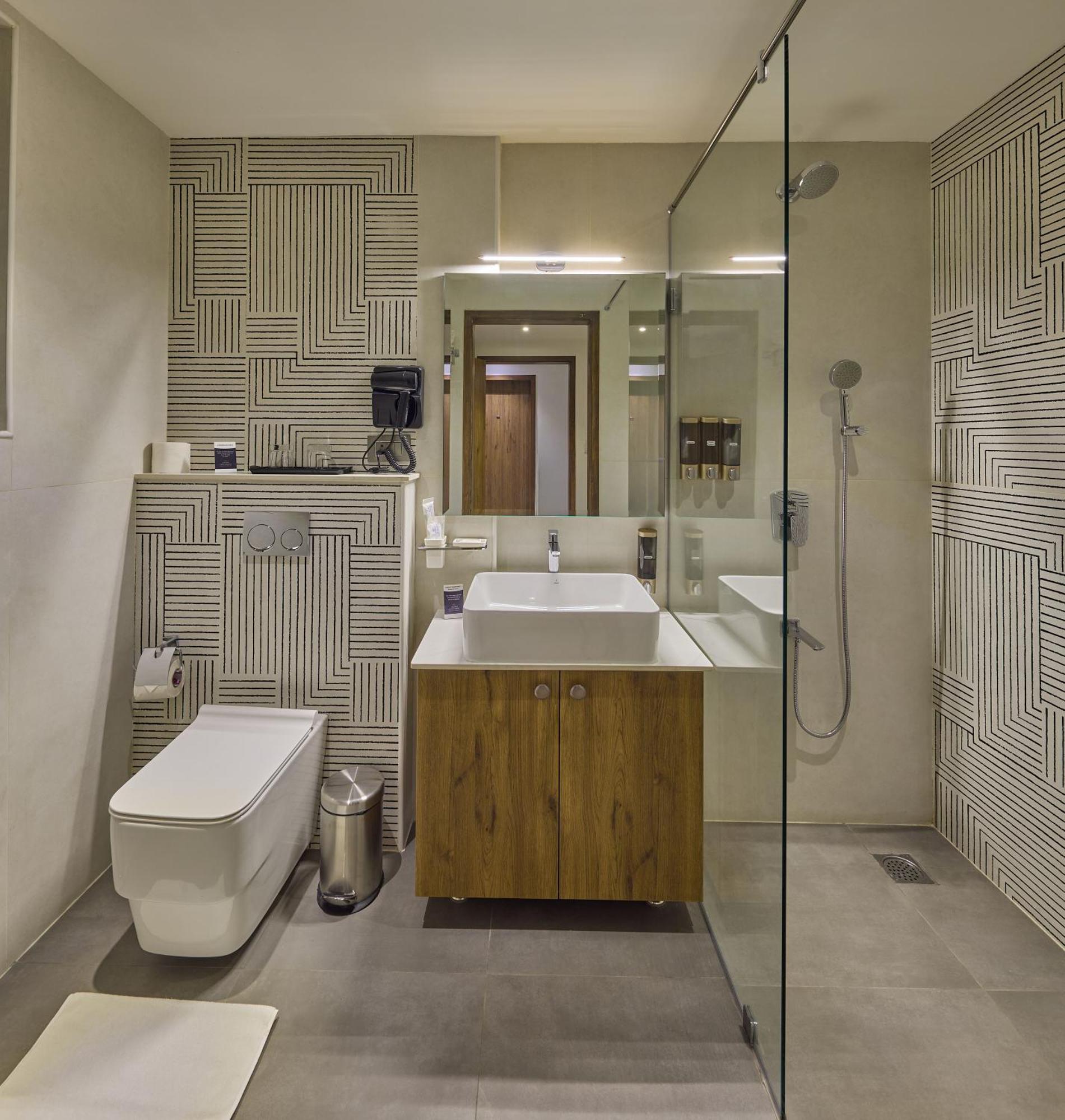 Grand Continent Hebbal A Sarovar Portico Affiliate Hotel Bengaluru Zewnętrze zdjęcie